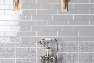 original-style_winchester_dunwich-mixed-and-plain-half-tile_close-up